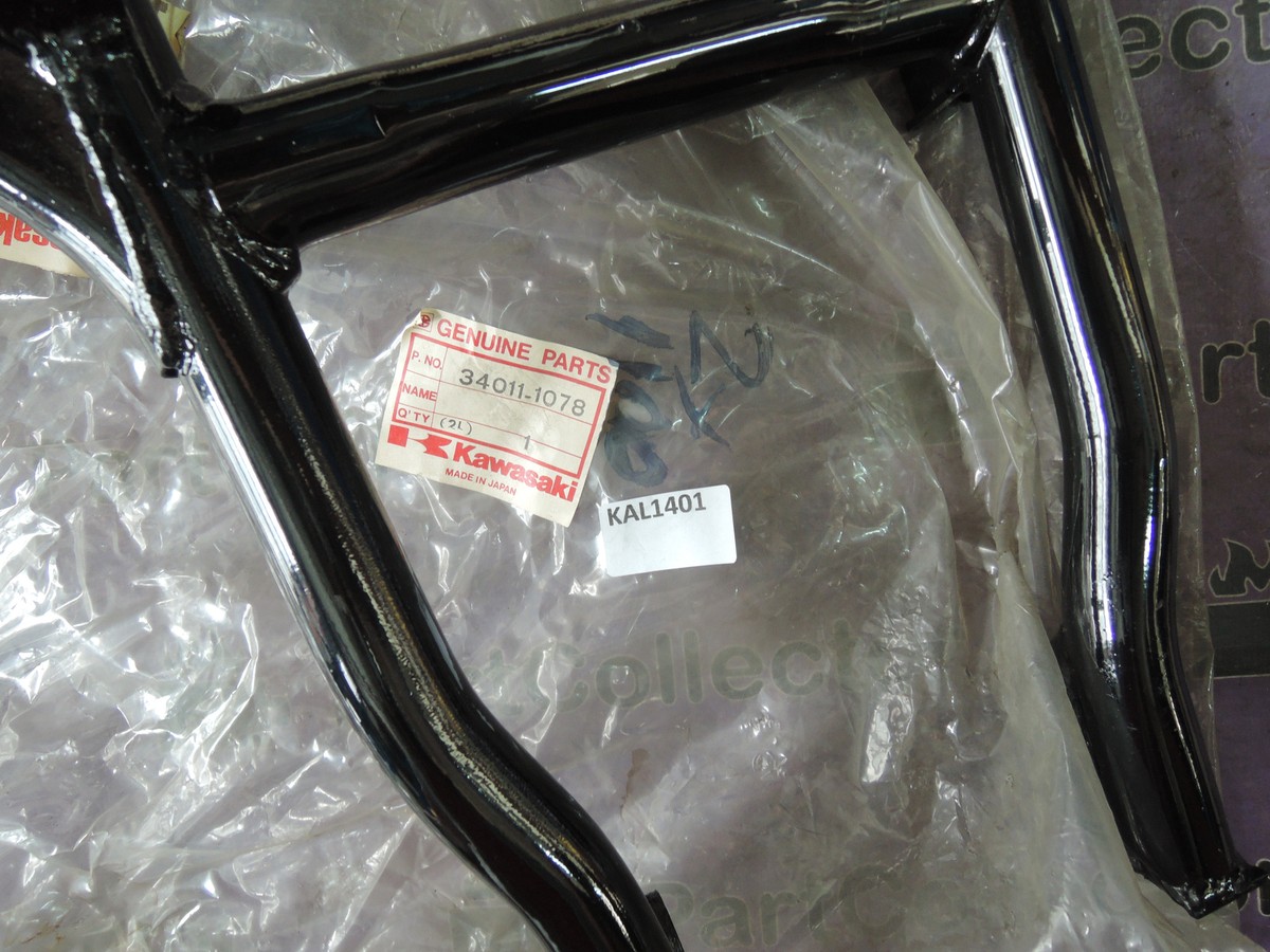 Kawasaki Zx1100 A1-A3 Gpz 1983-1985 Stand Center 34011-1078 Kawasaki Zx1100 A1-A3 Gpz 1983-1985 Stand Center 34011-1078