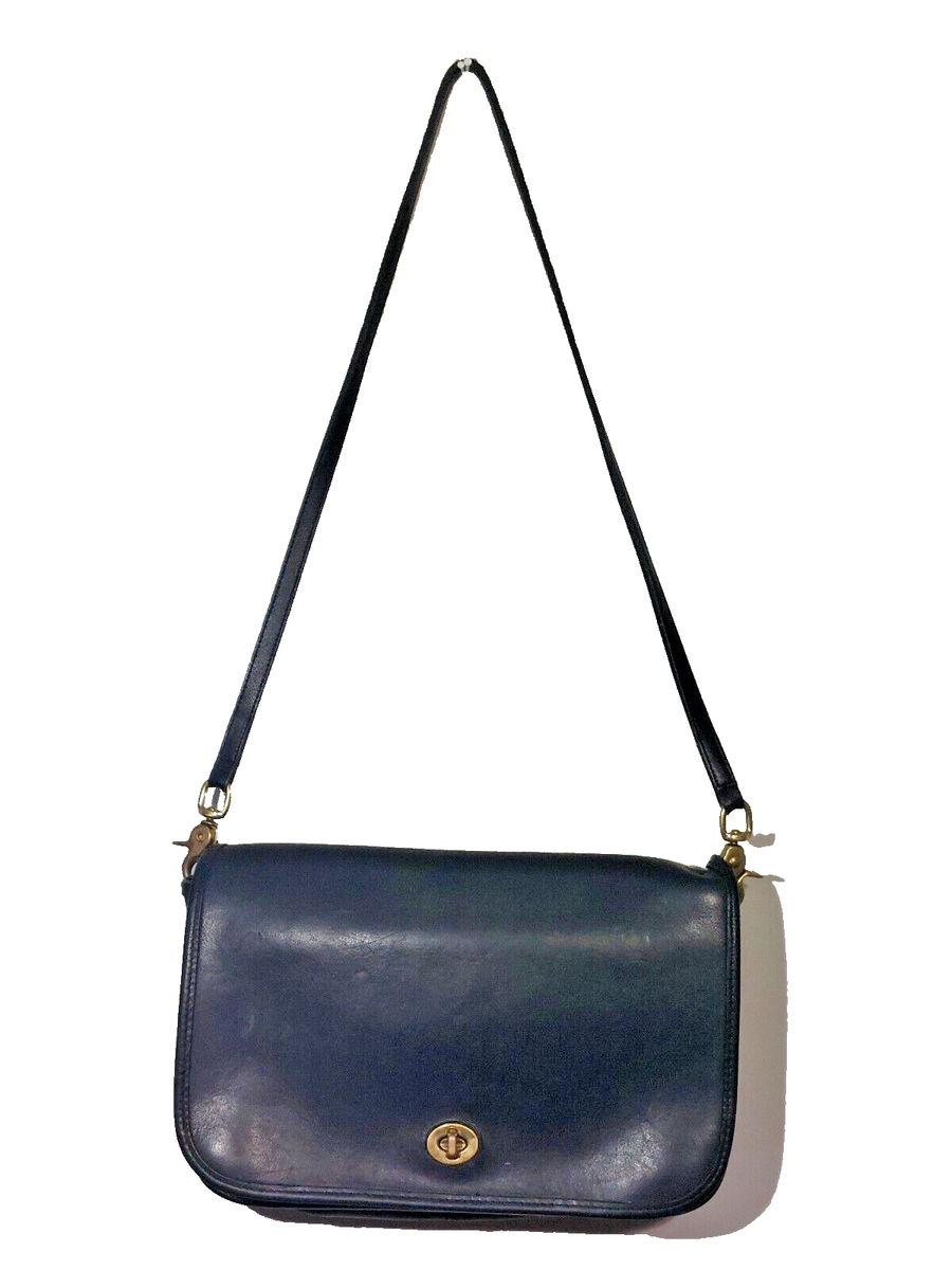 Vintage 70s Coach 2726 Black Leather City Bag Crossbody Vintage 70s Coach 2726 Black Leather City Bag Crossbody