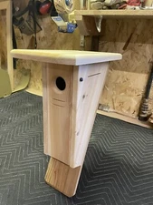 Bluebird nest box, Peterson Style (100% cedar)
