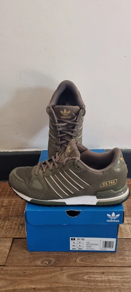 basket homme Adidas 41 - Photo 1/4
