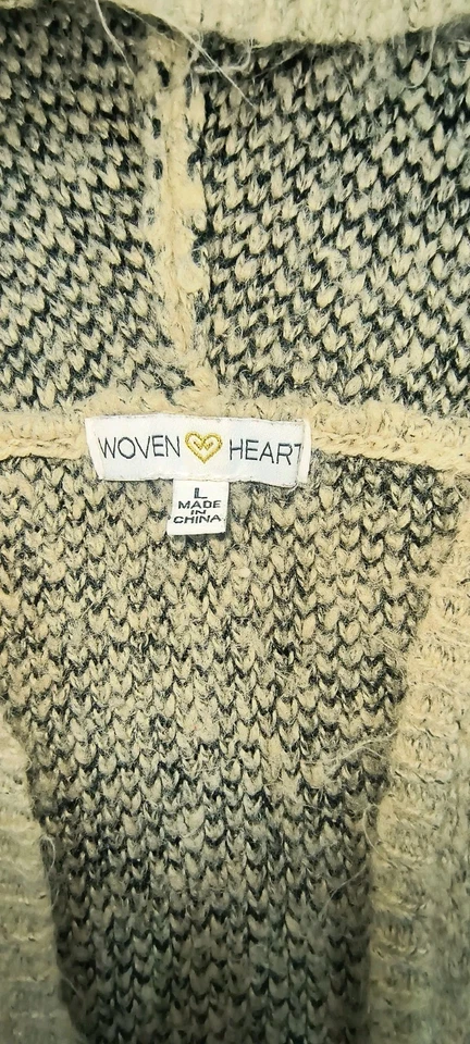 Women's Large Aztec Print South Western Hooded Cardigan Woven Heart Sweater  - Image 4 of 4