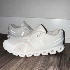 On Cloud 5 All White Low Top Lace-Up Mesh Sneakers 59-98902