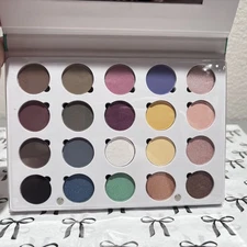 OFRA PRO Eyeshadow Palette Refillable Pro Palette With Mirror New In Box.