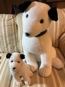 RCA Dogs With Dog House, Rare And Collectable, New, Super Cute, 2 Dogs