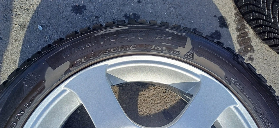 4 Alu Kompletträder für Mazda MX-5 mit fast neuen Winterreifen - Bild 4 von 4