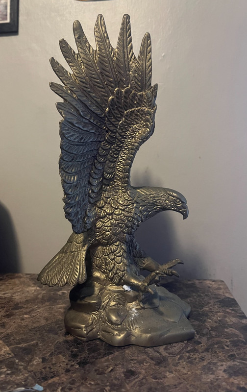 Vintage Majestic Solid Brass American Bald Eagle  Sculpture 9.5 Inches