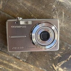 Olympus FE FE-230 7.1MP Digital Camera - Silver With Battery No Charger