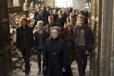 Harry Potter [Maggie Smith/Mark Williams] Unsigned 10x8 Photo 78536