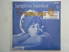 Brigitte Bardot 45T Juke Box vinyle Noir Et Blanc / Les Ami + encart original