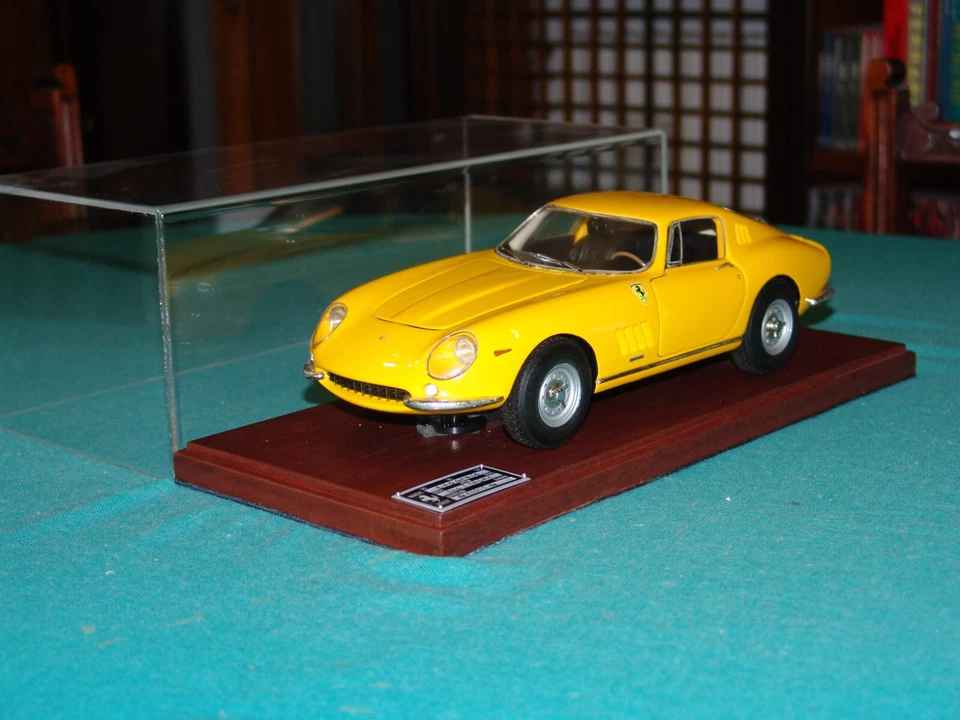 Ferrari 275 GTB/4, Carlo Brianza 1/14. - Immagine 2 di 4