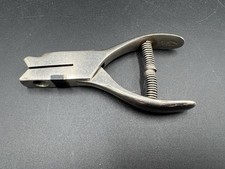 Vintage McGill Utility Handheld Round Hole Punch Chicago USA Works Great