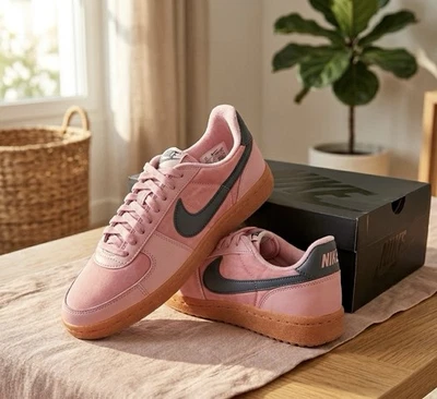 Nike Field General 82 Elemental Pink Rose Femme 38 US 7 FZ5593-600 Neuf Boîte - Photo 1/4