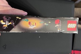 LEGO Studios 1352 Explosion Studio &ndash; NEW & SEALED &ndash; Box Damage &ndash; Rare 2001 Set