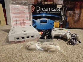 SEGA Dreamcast The Ultimate Gaming System White NEW in Original Box (CIB NRFB)⭐️