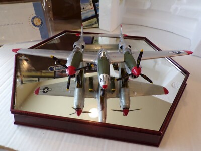 FRANKLIN MINT P38 ライトニング 1/48 scale FRANKLIN MINT DIECAST ARMOUR 1:48 P38 LIGHTING B11B280 PAPERWORK