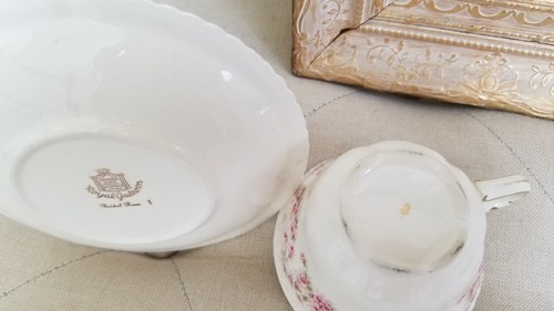Harker Royal Gadroon Bridal Rose Teacup & Saucer - Picture 6 of 12