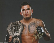 UFC Ultimate Fighting Champ Anthony Pettis Autographed Signed 8x10 Photo COA O