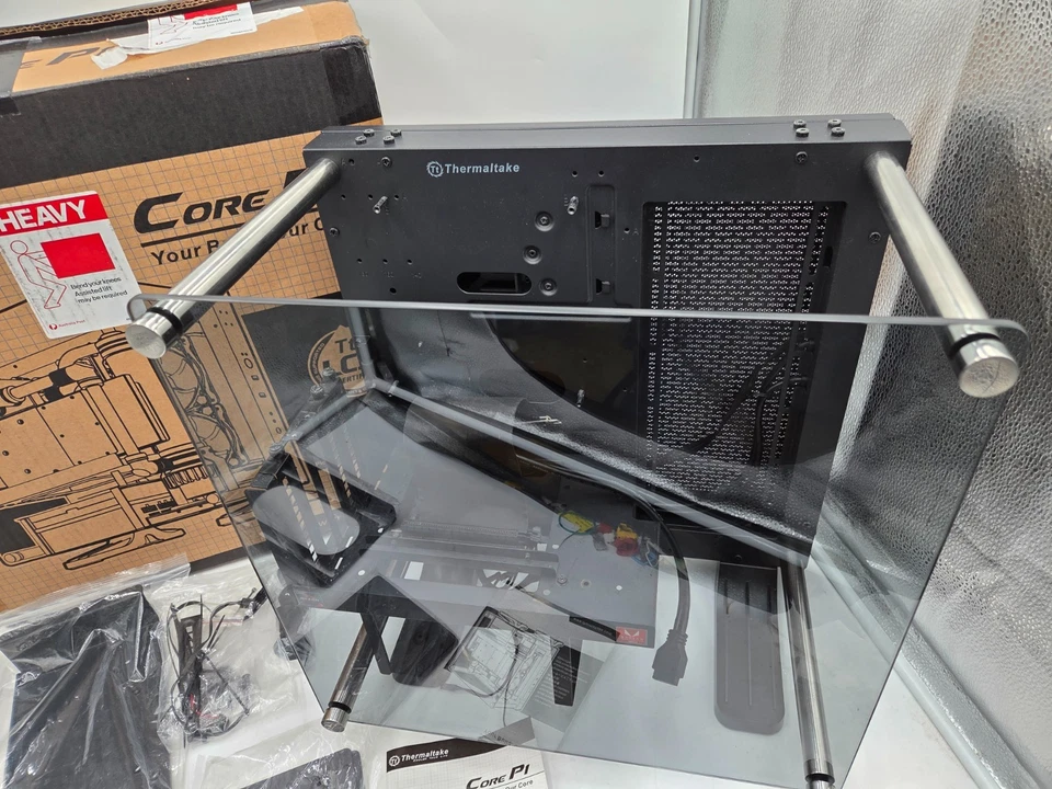 Thermaltake Core P1 Tempered Glass Edition Mini ITX Open Frame Case In Box - Image 3 of 4