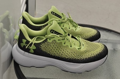Size 9.5 - Under Armour HOVR Infinite Morph Green 01