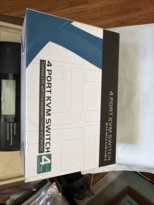 MT-VIKI 4 Port KVM Switch with  4pcs KVM Cables