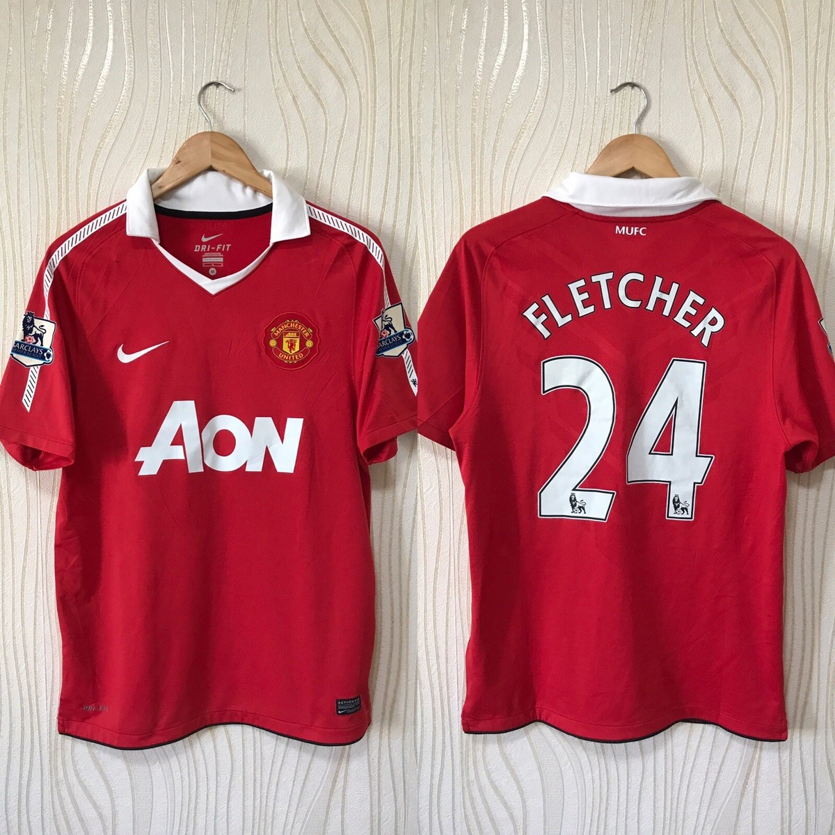 MANCHESTER UNITED 2010 2011 HOME FOOTBALL SHIRT #24 FLETCHER
