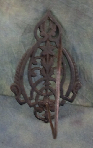 Vintage Cast Iron Metal Wall Hanging Bill Receipt Paper Holder Spike Hook - Picture 2 of 4