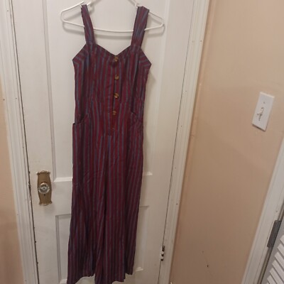 Free People City Girl JumpsuitSize 4 100% viscose. Dry clean only.