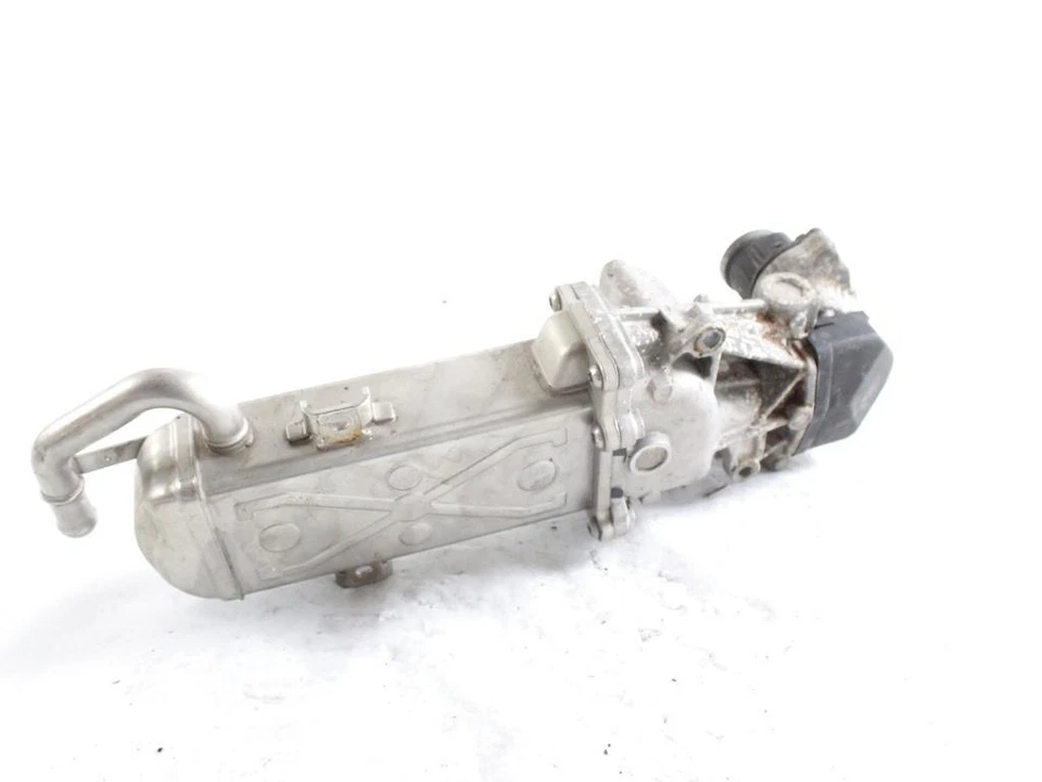 03L131512DQ VALVOLA EGR BY PASS CON RADIATORE AUDI Q3 2.0 D 103 KW 5P (2013) RIC Foto 4 de 4