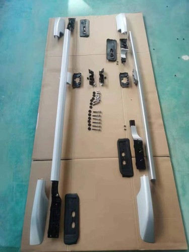 Baca de techo de aluminio para barras de techo plateadas Toyota Land Cruiser LC300 2021-2023 - Imagen 5 de 6