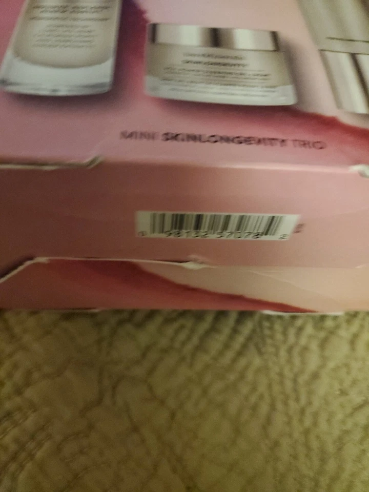 bareMinerals Give Good Skin Mini Skinlongevity Trio Nib Slight Creasing  - Изображение 3 из 4