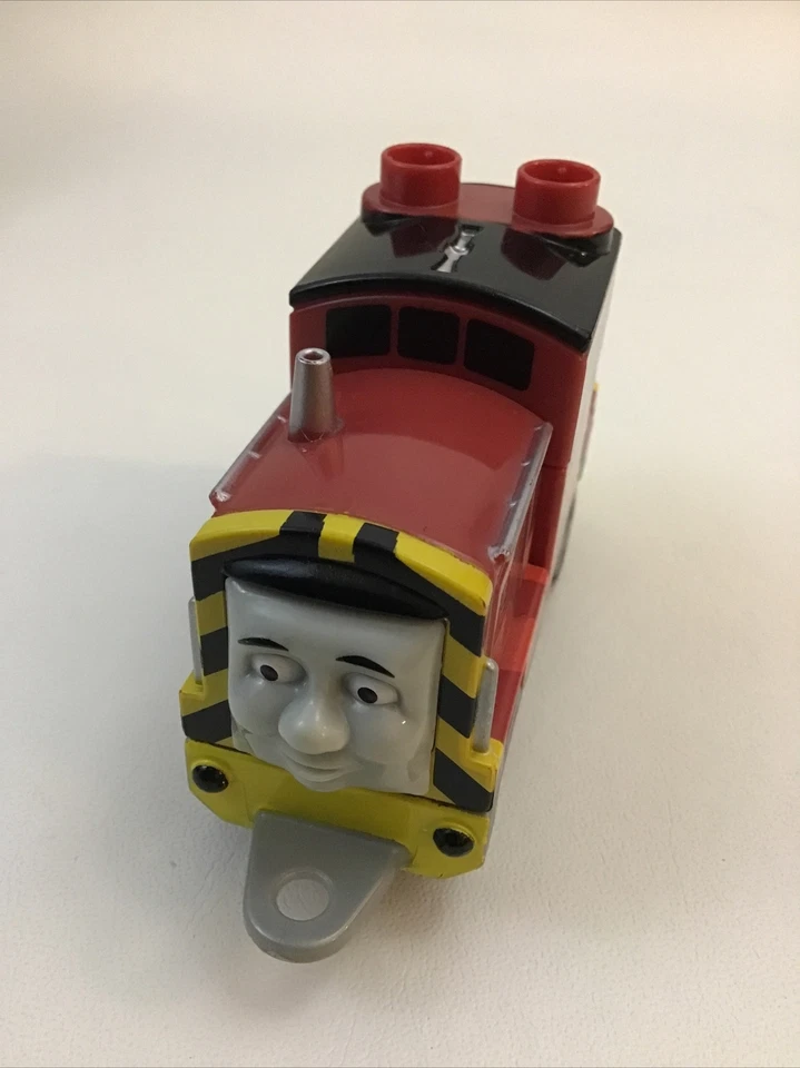 Mega Bloks 10517 Thomas & Friends Thomas Cranky the Crane With Instructions - Image 4 of 4