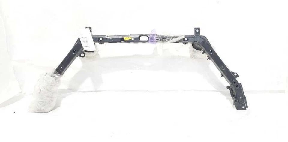 Cadillac CTS 2016 2017 2018 2019 nuevo OEM 23307917 soporte de núcleo de radiador Foto 2 de 4
