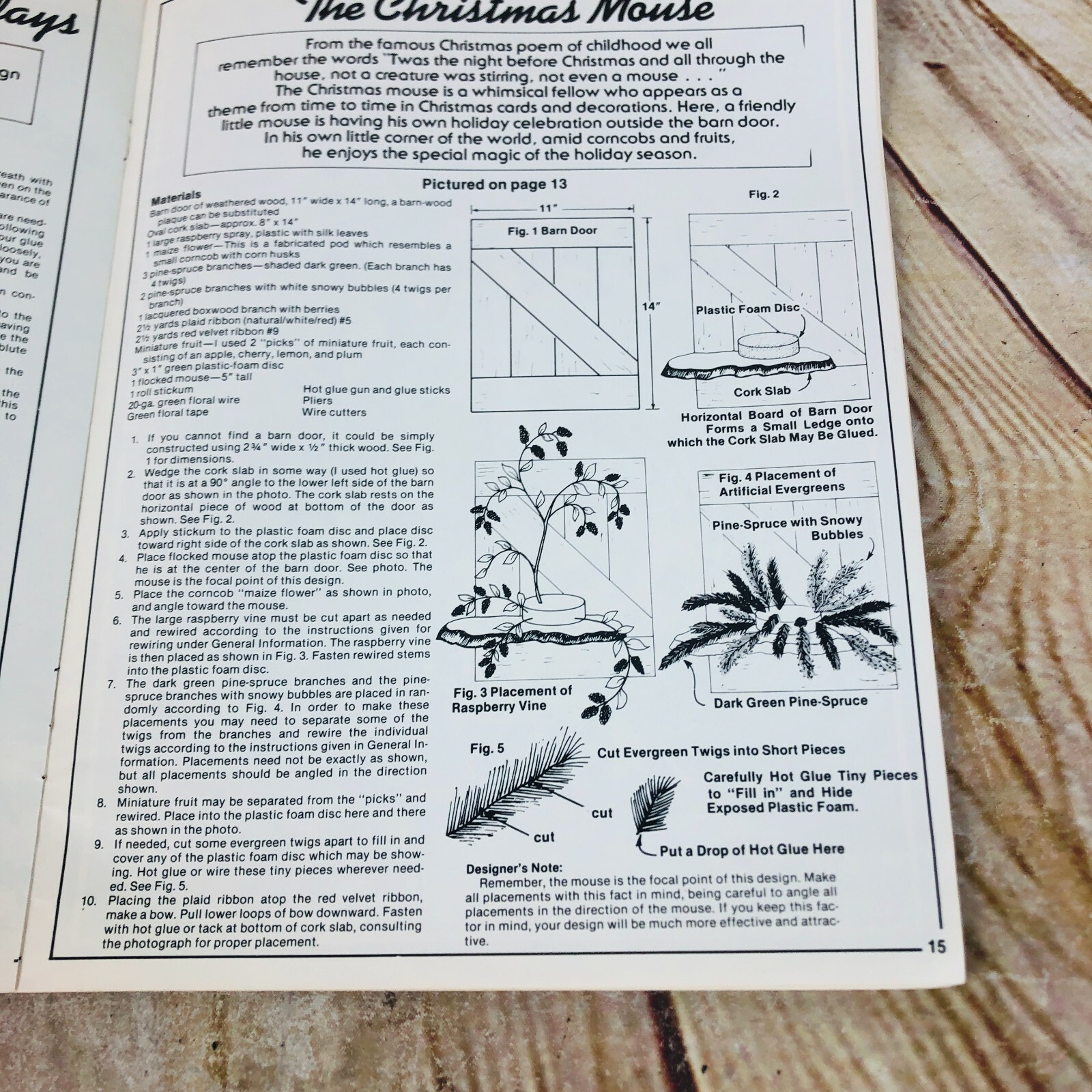vtg Christmastime Wreath & Centerpieces 1982 by plaid craft book 