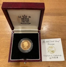 1997 Full Gold Sovereign Royal Mint in case with box & certificate