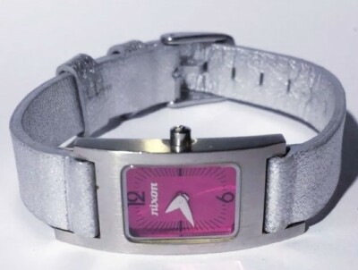 Nixon Watch The Wrap Tight Silver Leather Band Fuchsia Face  display picture 1