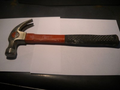 PLUMB 20 oz  Curved Claw Fiberglass Handle Hammer Permabond   Free Shipping