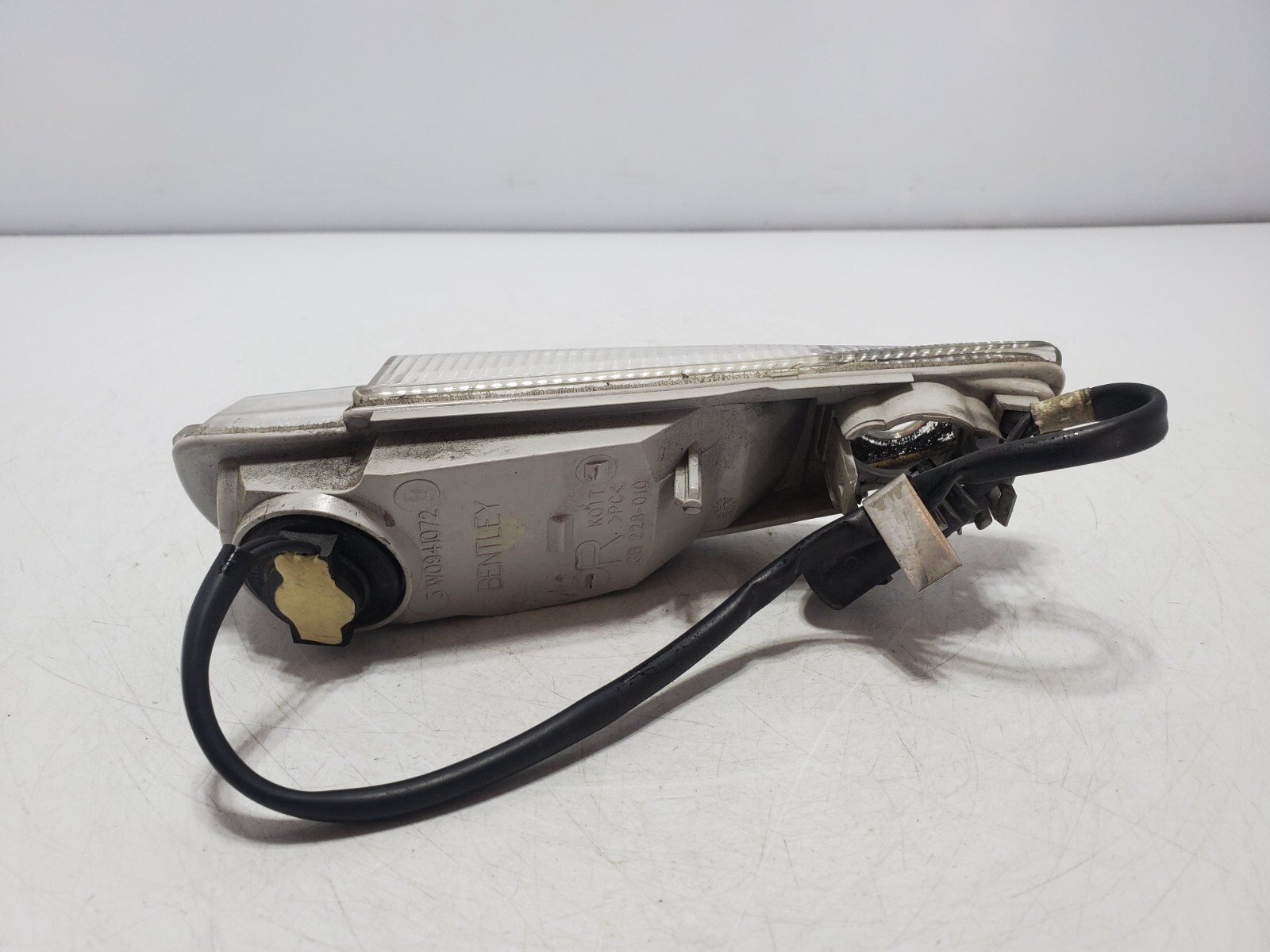 ✅ 03-12 OEM Bentley Continental GT GTC Rear Right Passenger Reverse Light Lamp