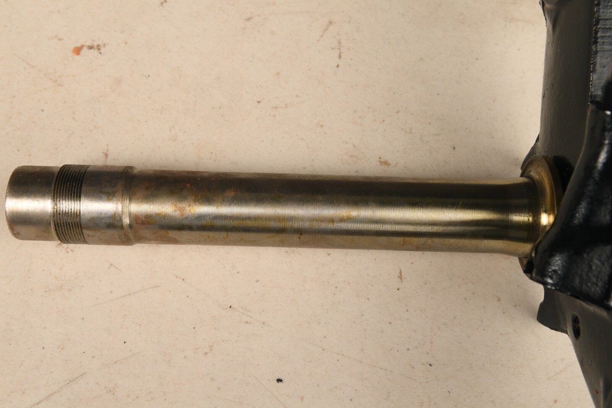 Kawasaki Lower Triple Clamp 44037-058 NOS Mach II 1972-1976 KH400