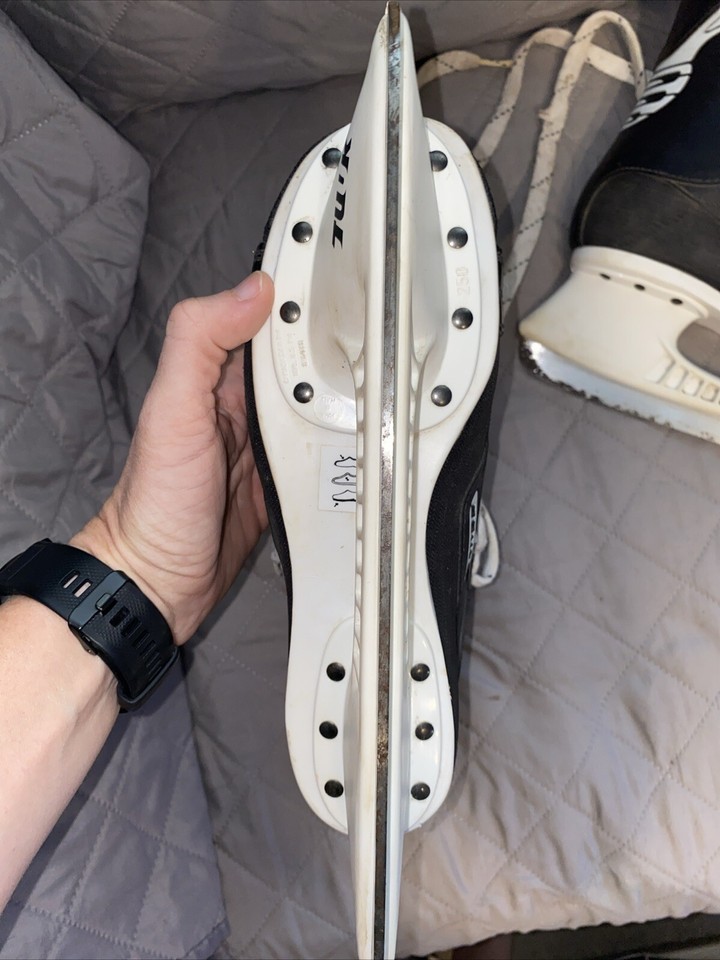 Bauer Impact 100 Tuuk Steel Ice Hockey Skates (Skate Size 5R US Shoe