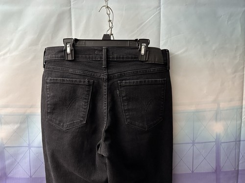 Levis Womens 505 Straight Jeans Size 28/30 6S Short Black Mid Rise Excellent - Picture 10 of 11