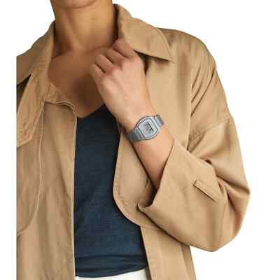 CASIO A1000MA-7EF【未使用】 CASIO A1000MA-7EF⎪A1000MA-7⎪Original⎪VINTAGE ICONIC⎪Plata