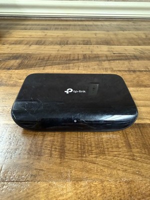 TP-LINK TL-SG1005D 5-Port Gigabit Ethernet Plug & Play Desktop Switch Black