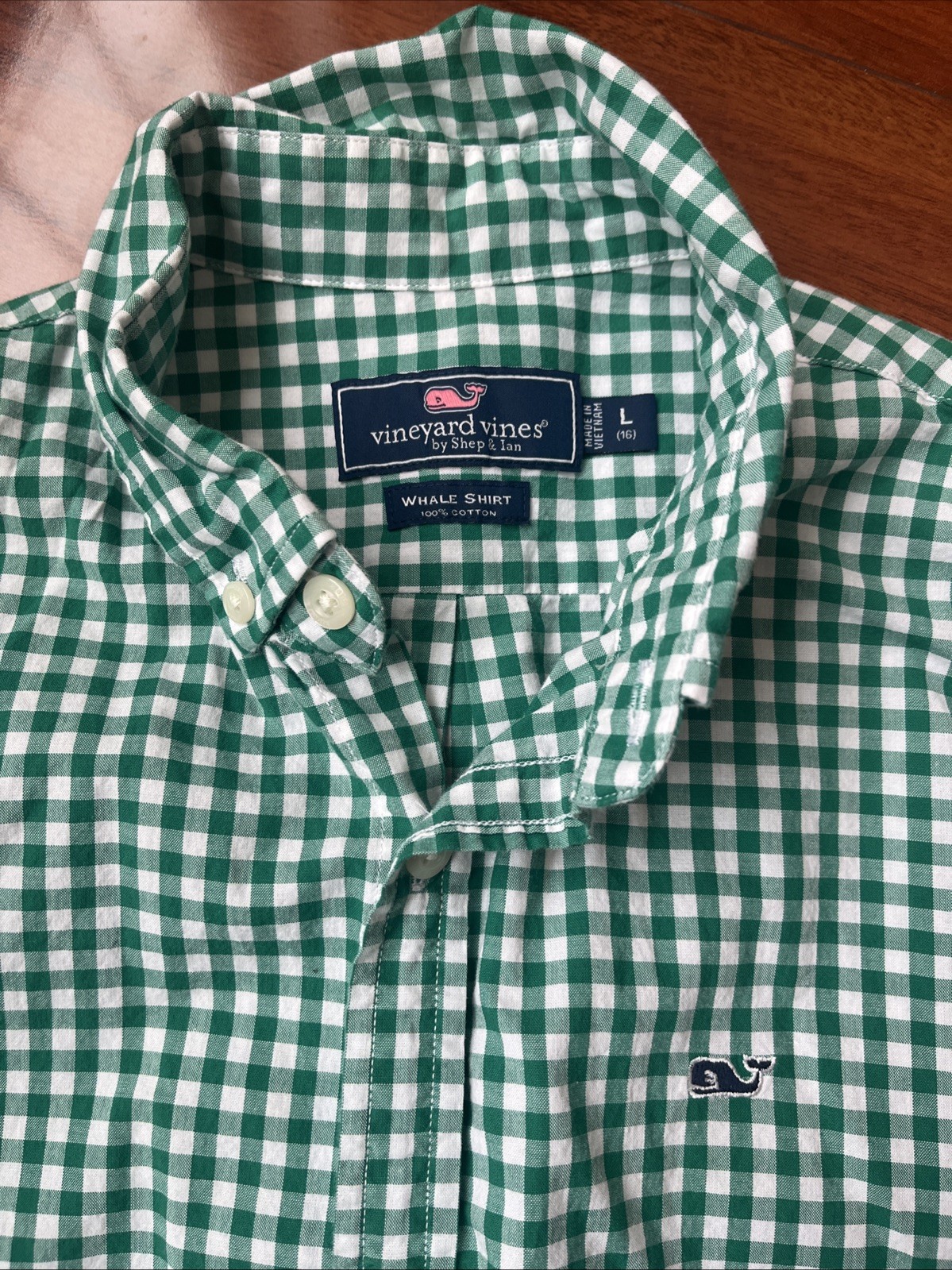 Vineyard Vines Boys youth Long sleeve Green And White Plaid 16