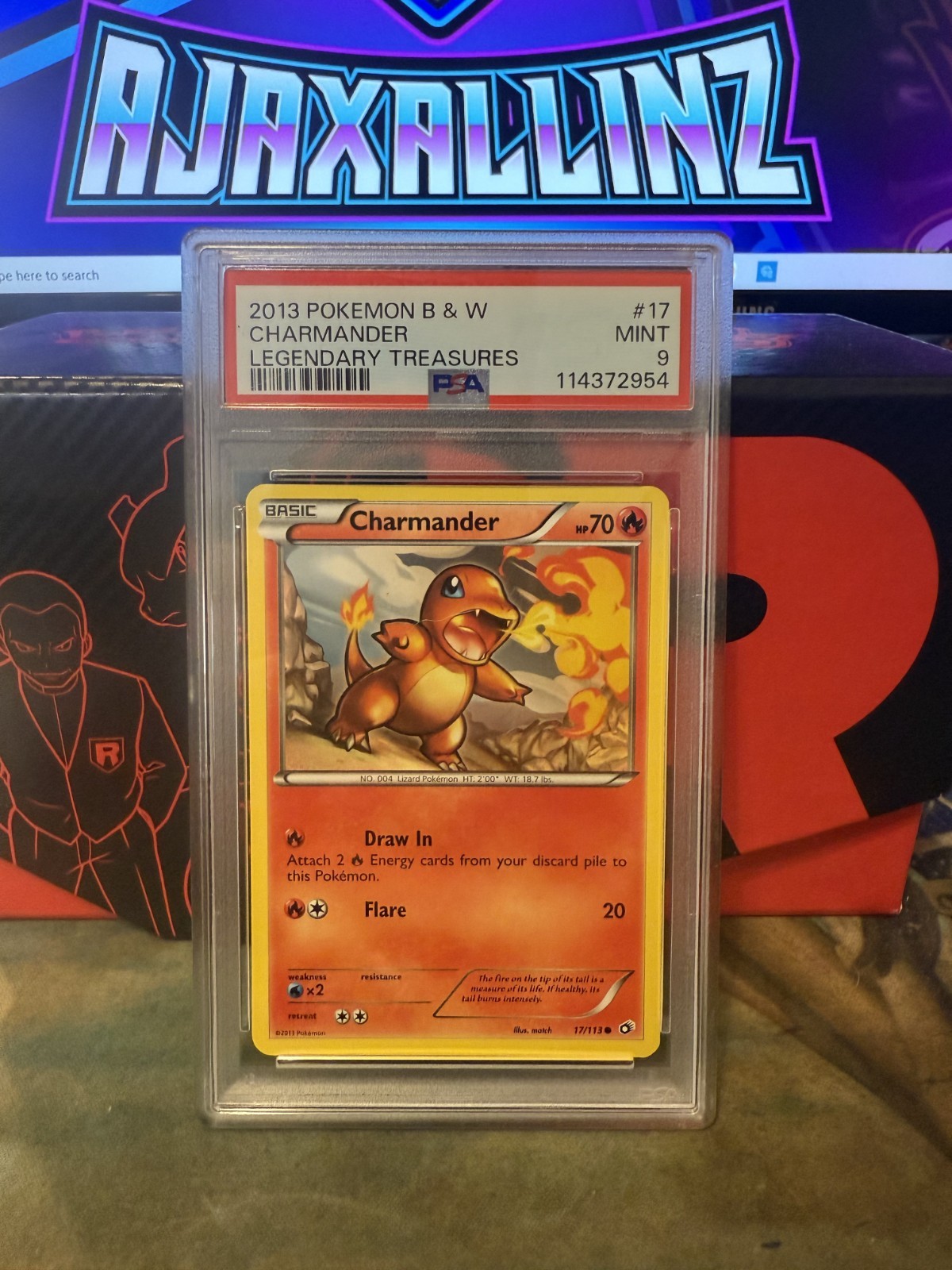 2013 Pokemon B & W Legendary Treasures #17 Charmander PSA 9 MINT