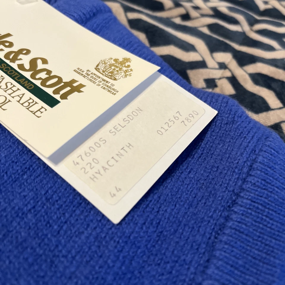 Винтажный и совершенно новый 100% чисто ягненка шерсти синий свитер жилет размер L - Изображение 3 из 4