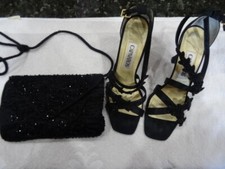 BEAUTIFUL CAPARROS DRESSY BLACK SATIN HEELS SIZE 7-B WITH MATCHING CLUTCH