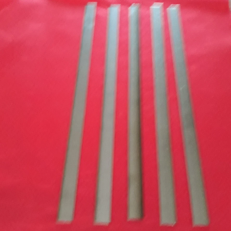 CS95 HIGH CARBON STEEL. Spring steel strip Spring band steel 22.00mm x1.2mm X 450mm CS95 carbon steel.