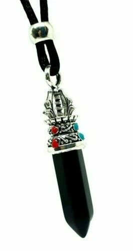 Collane e pendagli di bigiotteria neri in cristallo