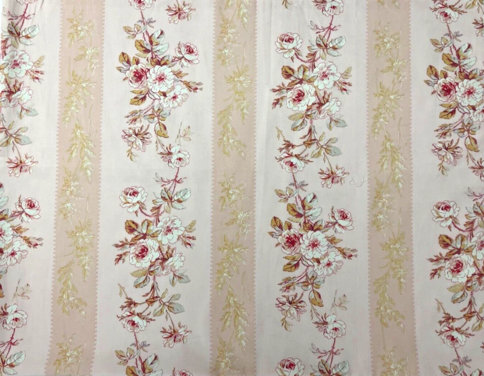 CHARMING Vintage Laura Ashley Fabric - Classic Floral Panel 21x27" - Image 2 of 2