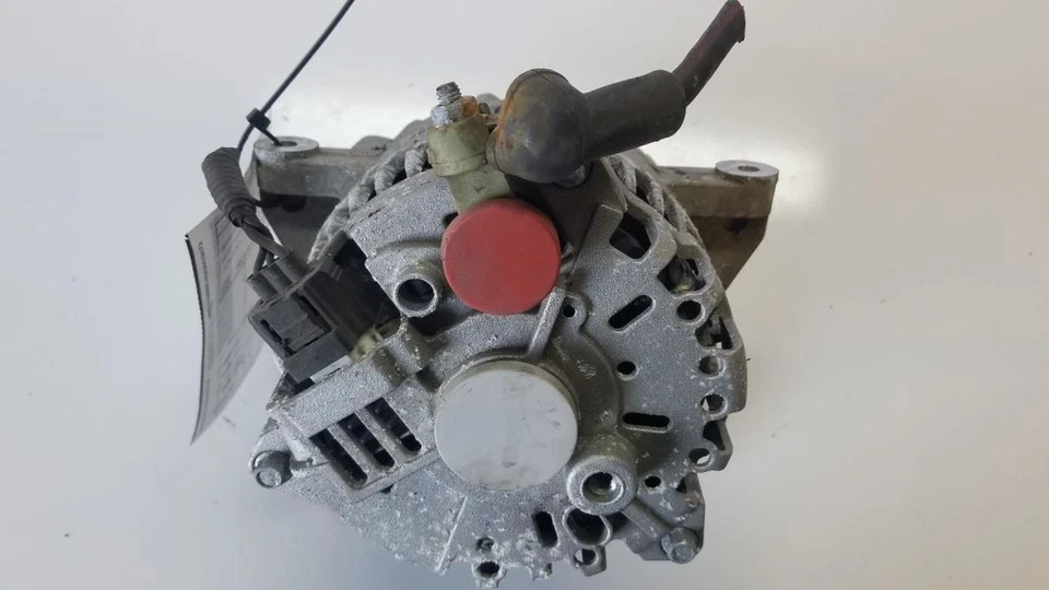 EXPEDITON 2005 Alternator 1213646 - Image 2 of 4